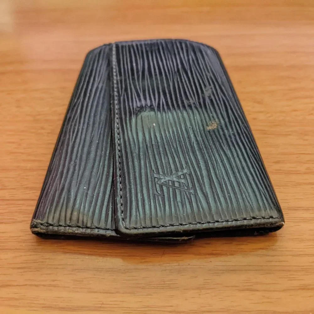 Louis Vuitton Epi Key Holder/Wallet #1142💥PRICE DROP💥